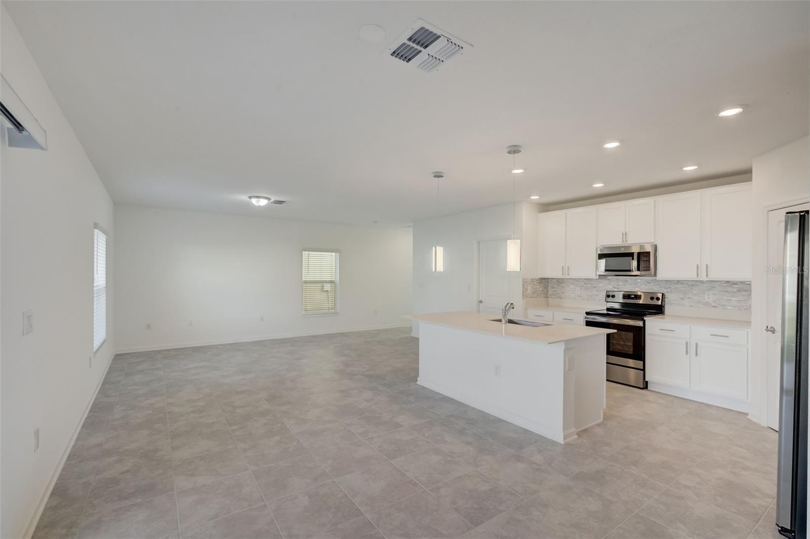 633 TROTTERS DR, EAGLE LAKE, FL, 33839