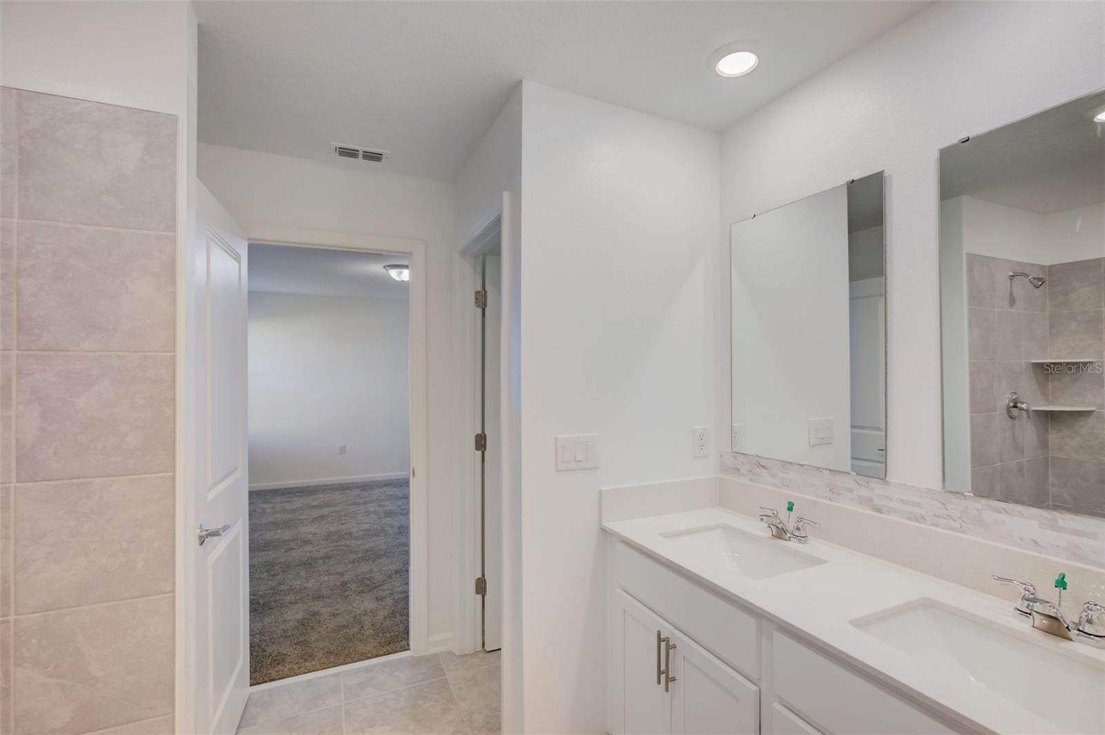 633 TROTTERS DR, EAGLE LAKE, FL, 33839