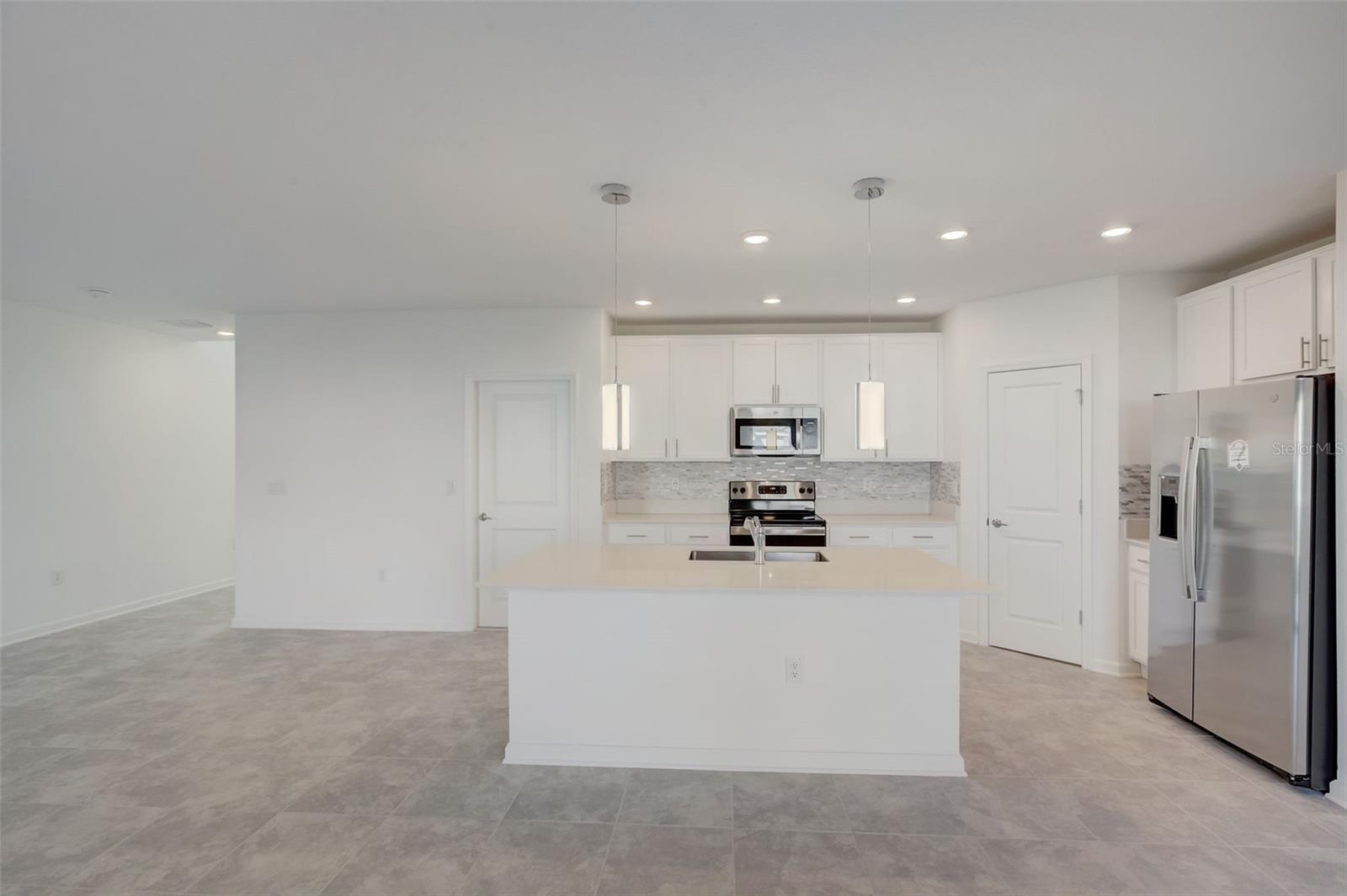 633 TROTTERS DR, EAGLE LAKE, FL, 33839