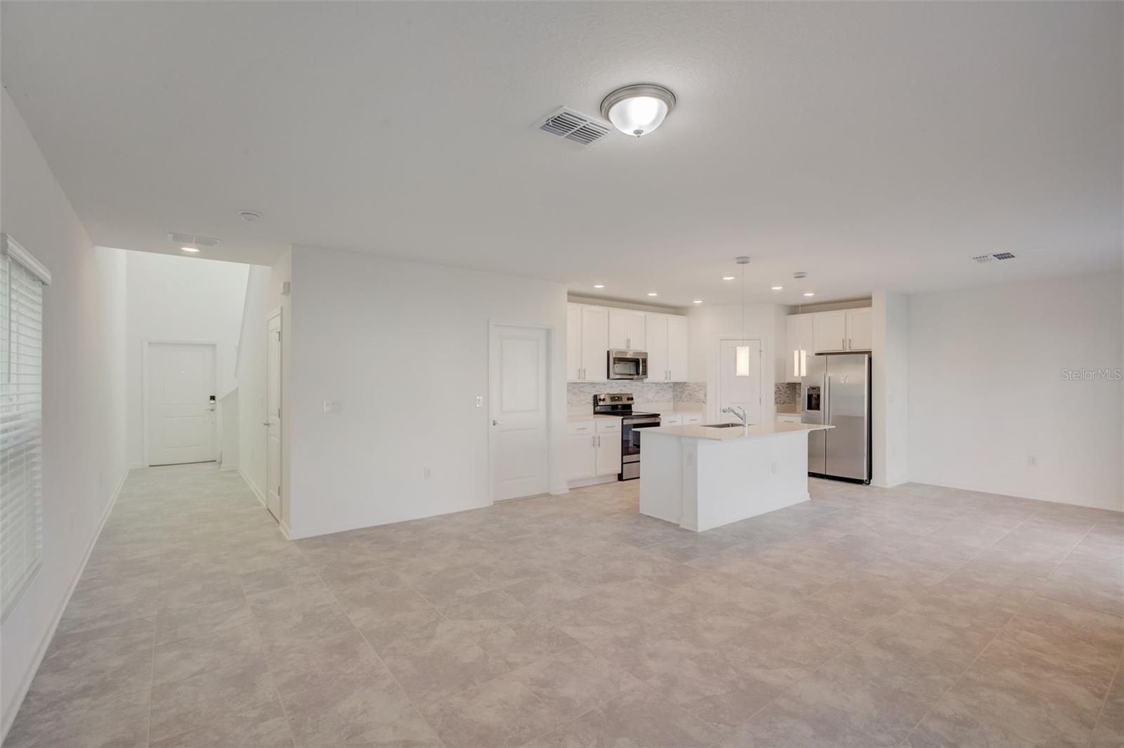 633 TROTTERS DR, EAGLE LAKE, FL, 33839