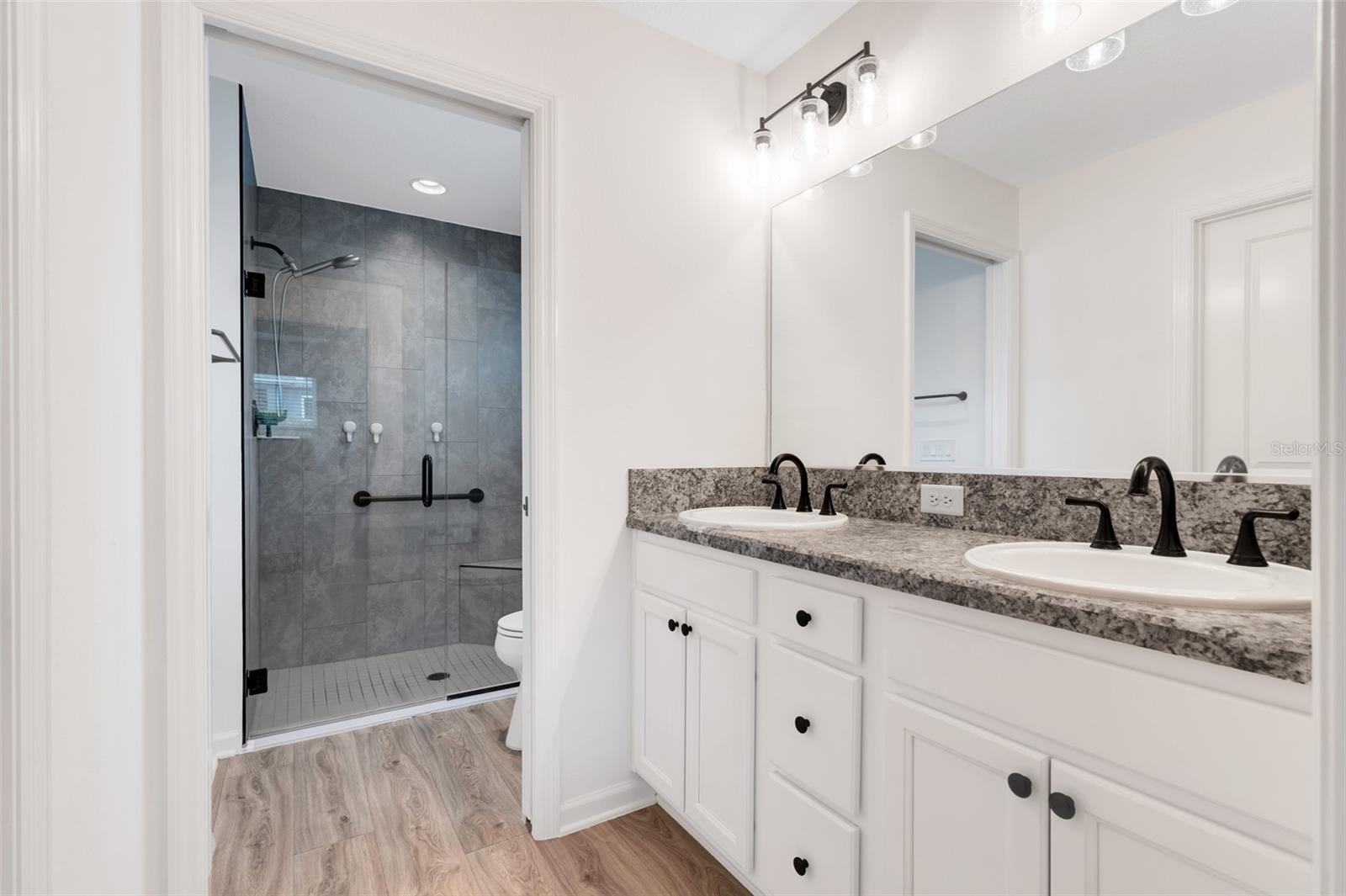 2775 NAVY HILL CIR, THE VILLAGES, FL, 32163