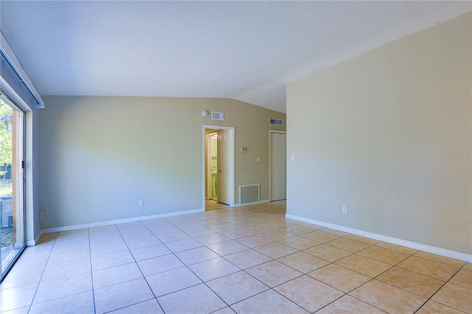 6203 FOREST GROVE BLVD, ORLANDO, FL, 32808