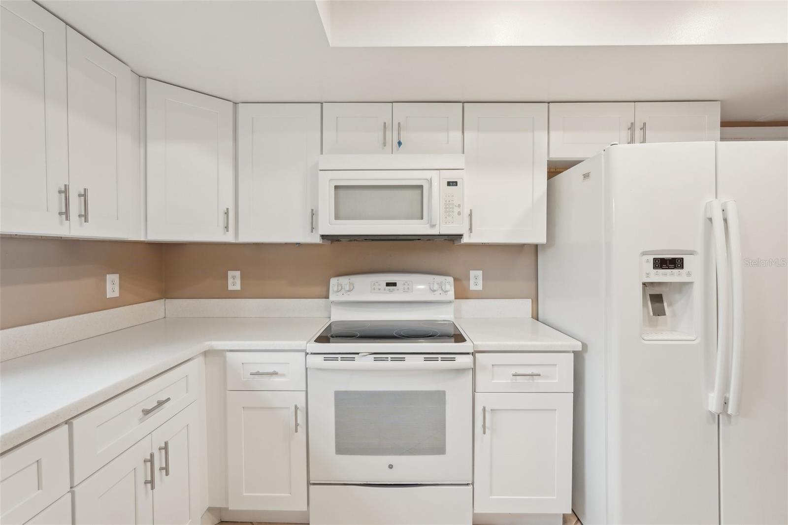 2529 LANCASTER DR, SUN CITY CENTER, FL, 33573