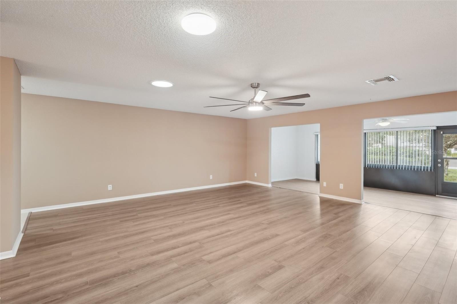 2529 LANCASTER DR, SUN CITY CENTER, FL, 33573