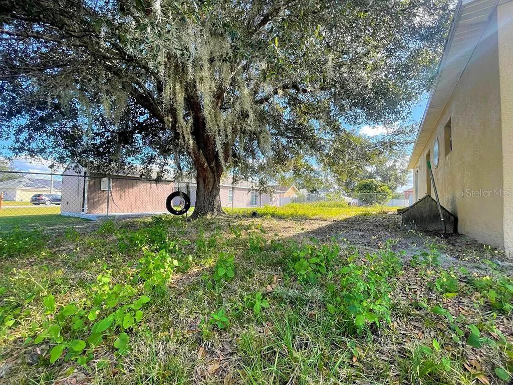 909 DERBYSHIRE DR, KISSIMMEE, FL, 34758