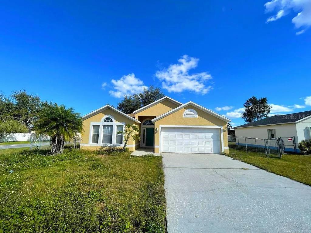 909 DERBYSHIRE DR, KISSIMMEE, FL, 34758