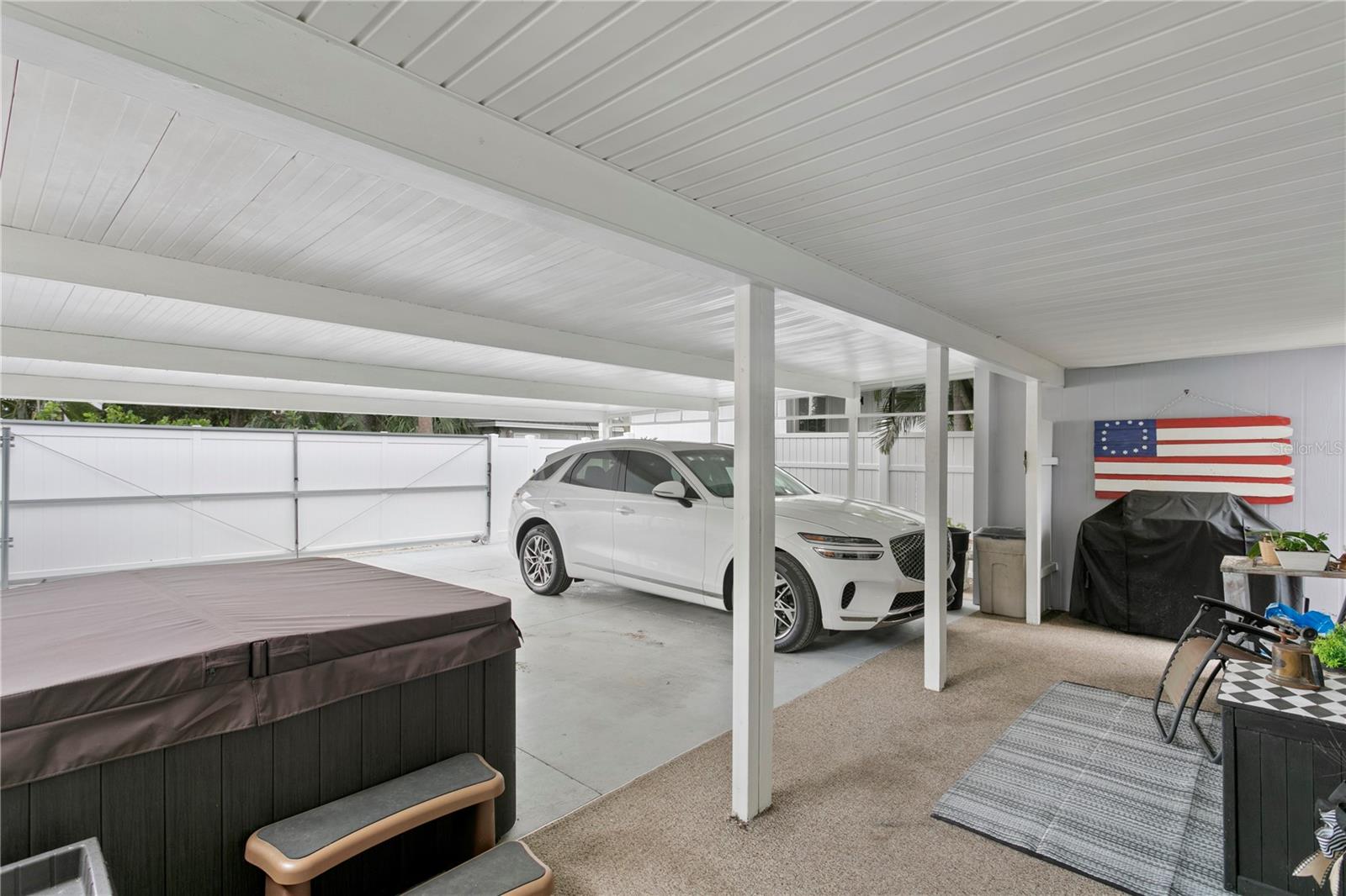 860 25TH AVE N, ST PETERSBURG, FL, 33704