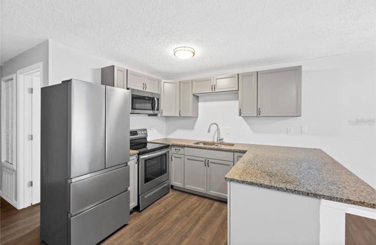 2005 W 16TH ST, SANFORD, FL, 32771