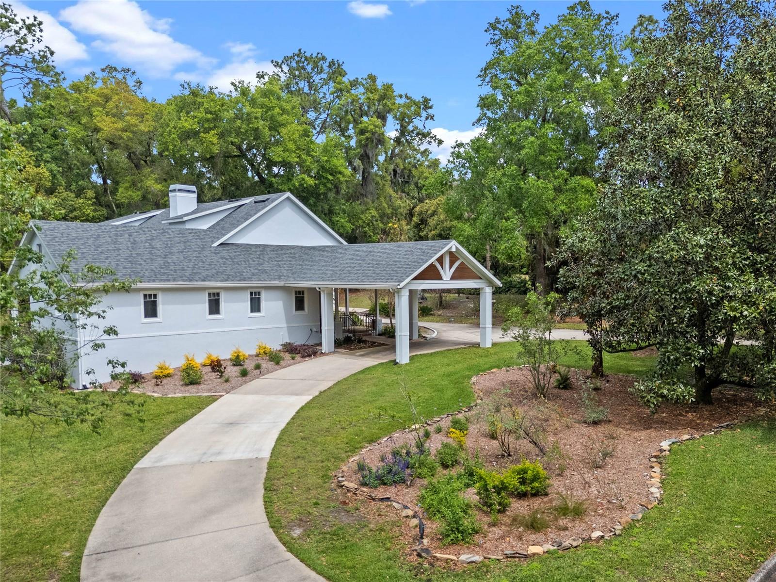 1417 OLYMPIA AVE, MOUNT DORA, FL, 32757