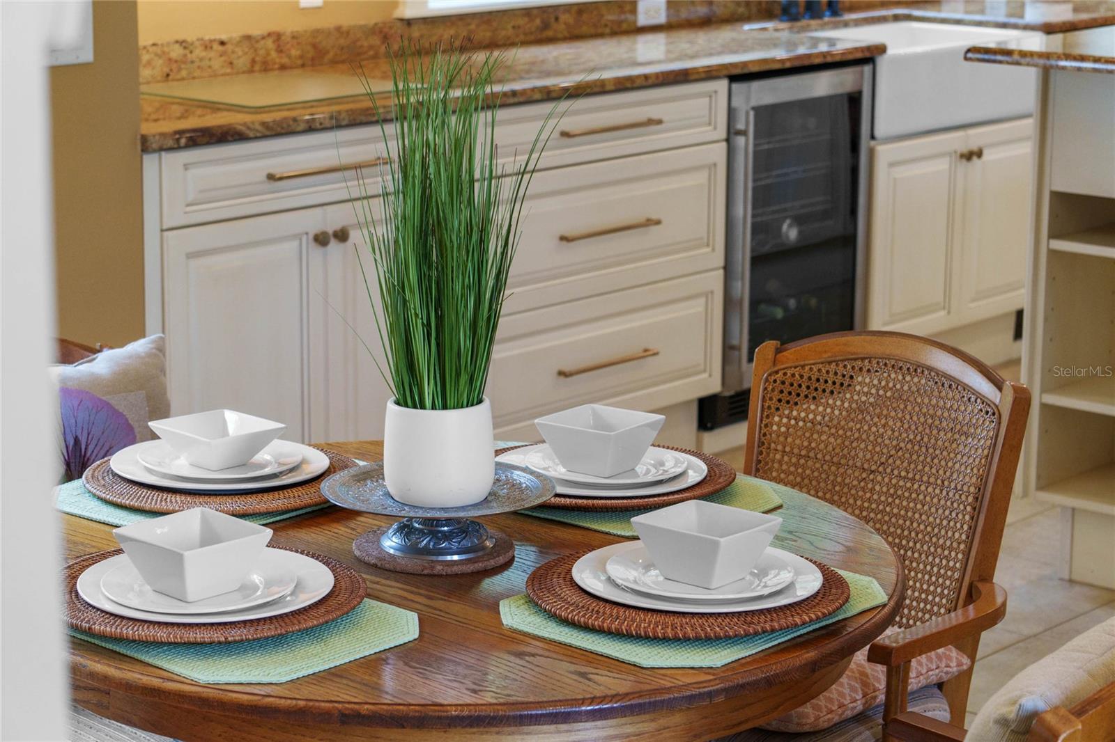 1417 OLYMPIA AVE, MOUNT DORA, FL, 32757