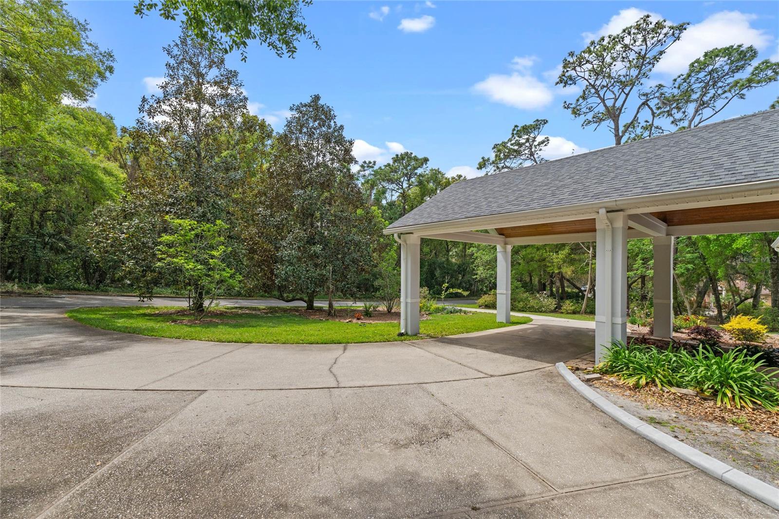 1417 OLYMPIA AVE, MOUNT DORA, FL, 32757