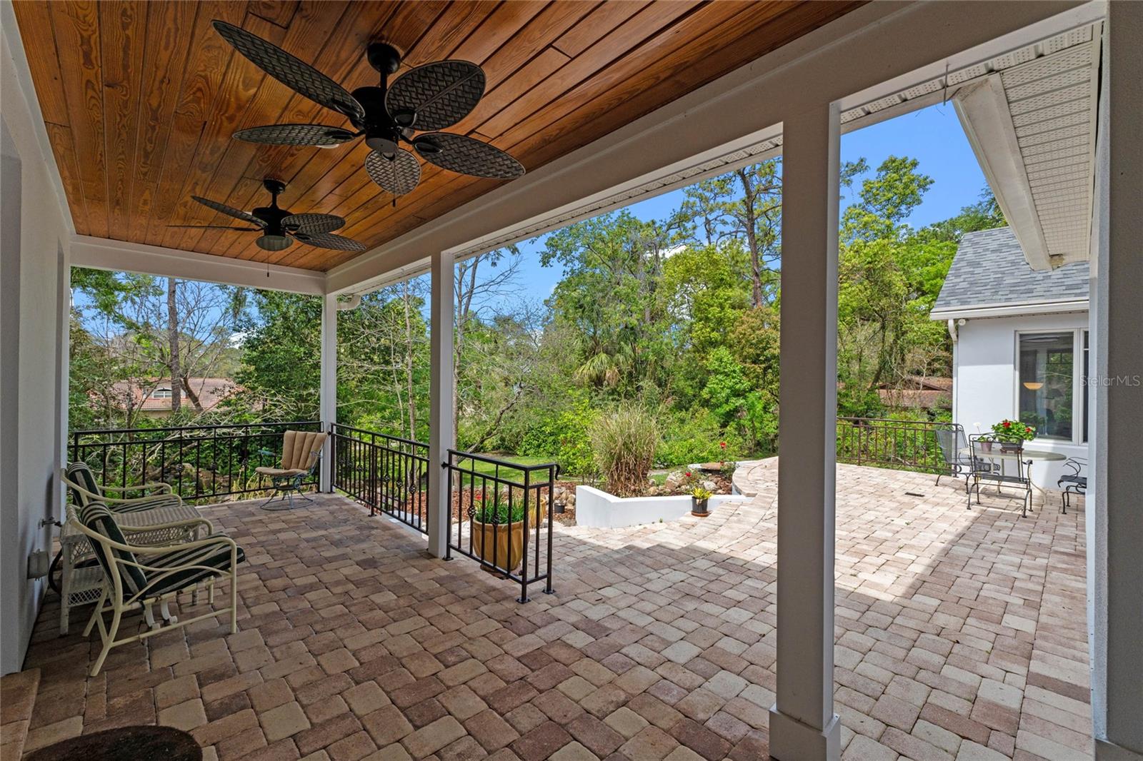 1417 OLYMPIA AVE, MOUNT DORA, FL, 32757