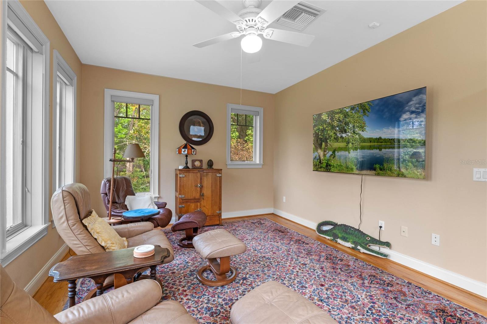 1417 OLYMPIA AVE, MOUNT DORA, FL, 32757