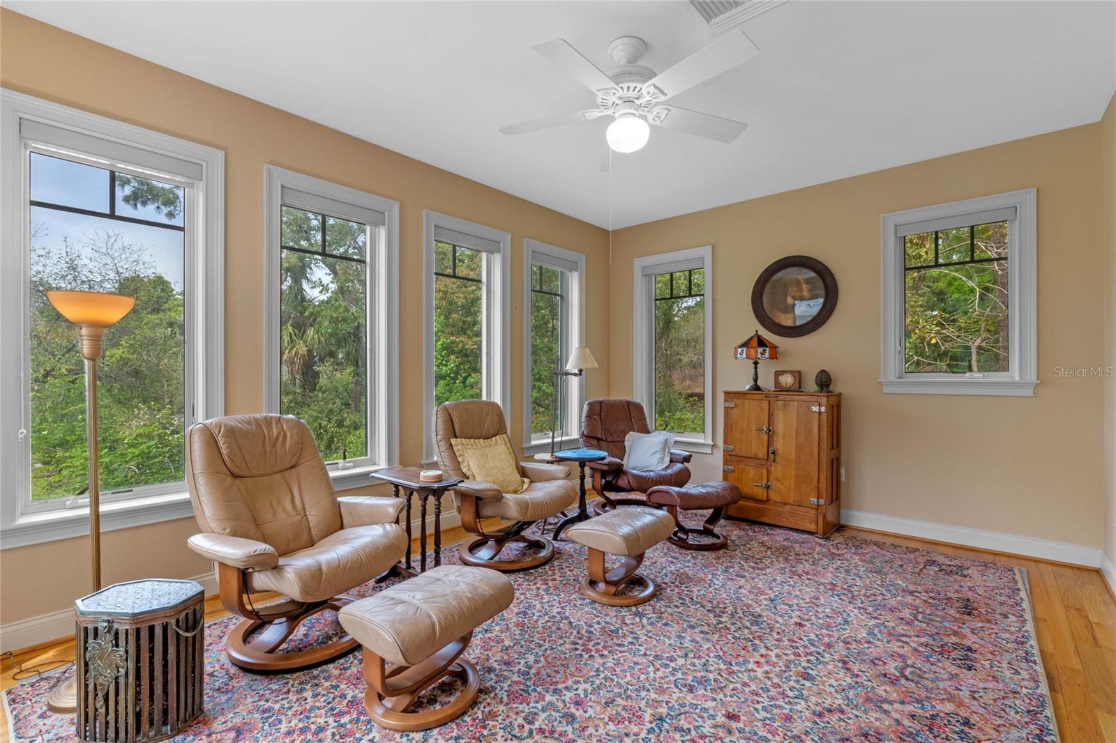 1417 OLYMPIA AVE, MOUNT DORA, FL, 32757