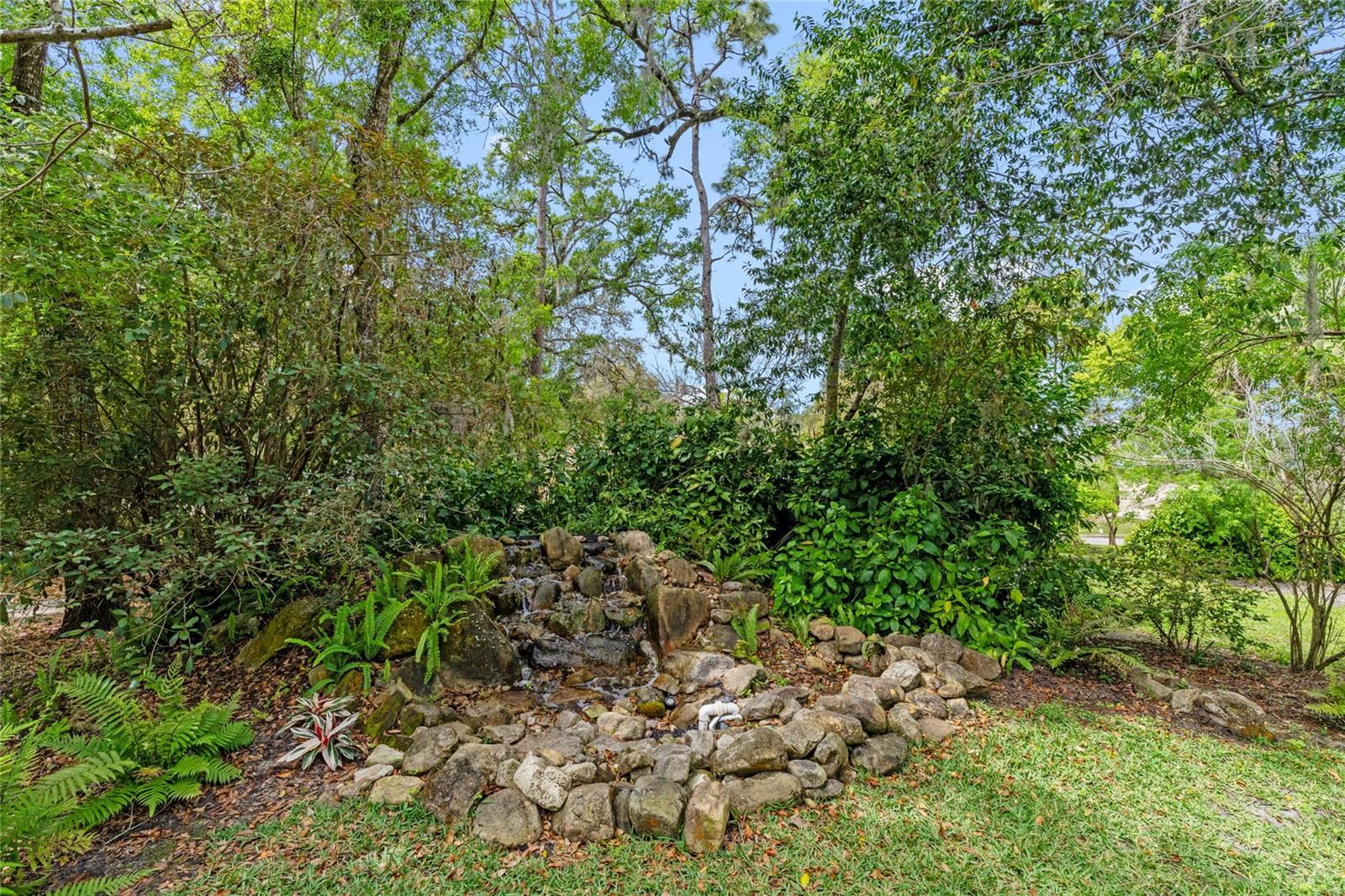 1417 OLYMPIA AVE, MOUNT DORA, FL, 32757