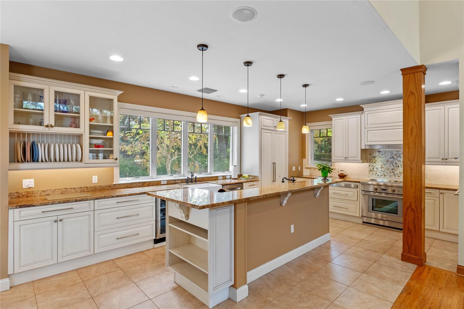 1417 OLYMPIA AVE, MOUNT DORA, FL, 32757