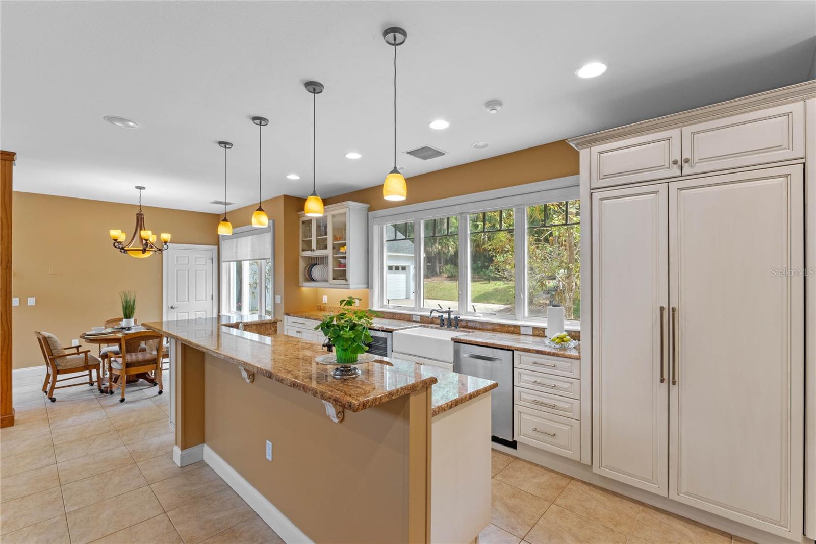 1417 OLYMPIA AVE, MOUNT DORA, FL, 32757