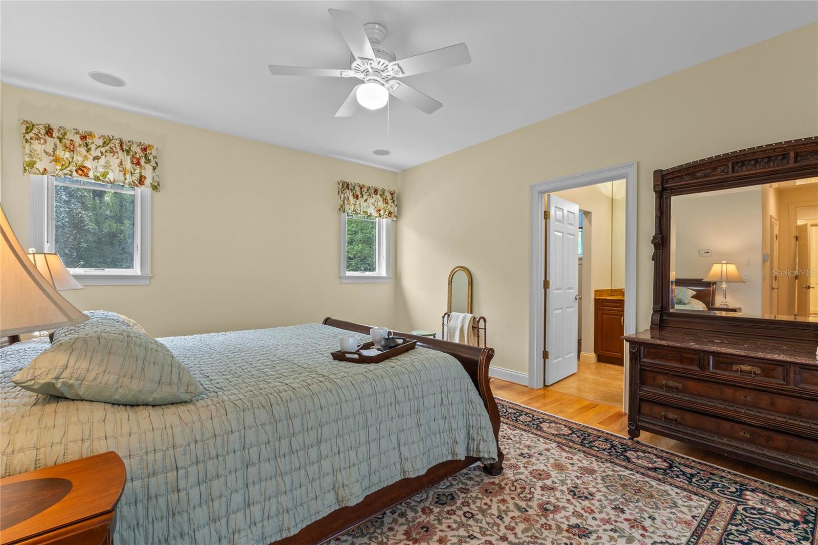 1417 OLYMPIA AVE, MOUNT DORA, FL, 32757