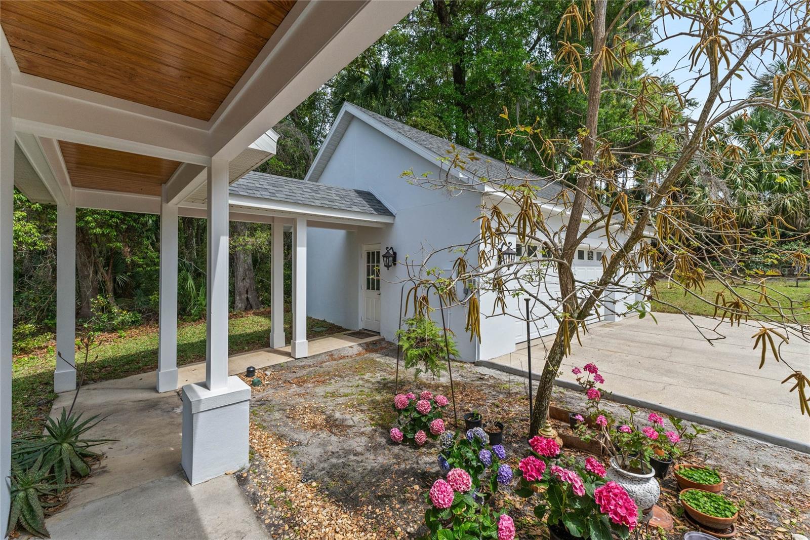 1417 OLYMPIA AVE, MOUNT DORA, FL, 32757