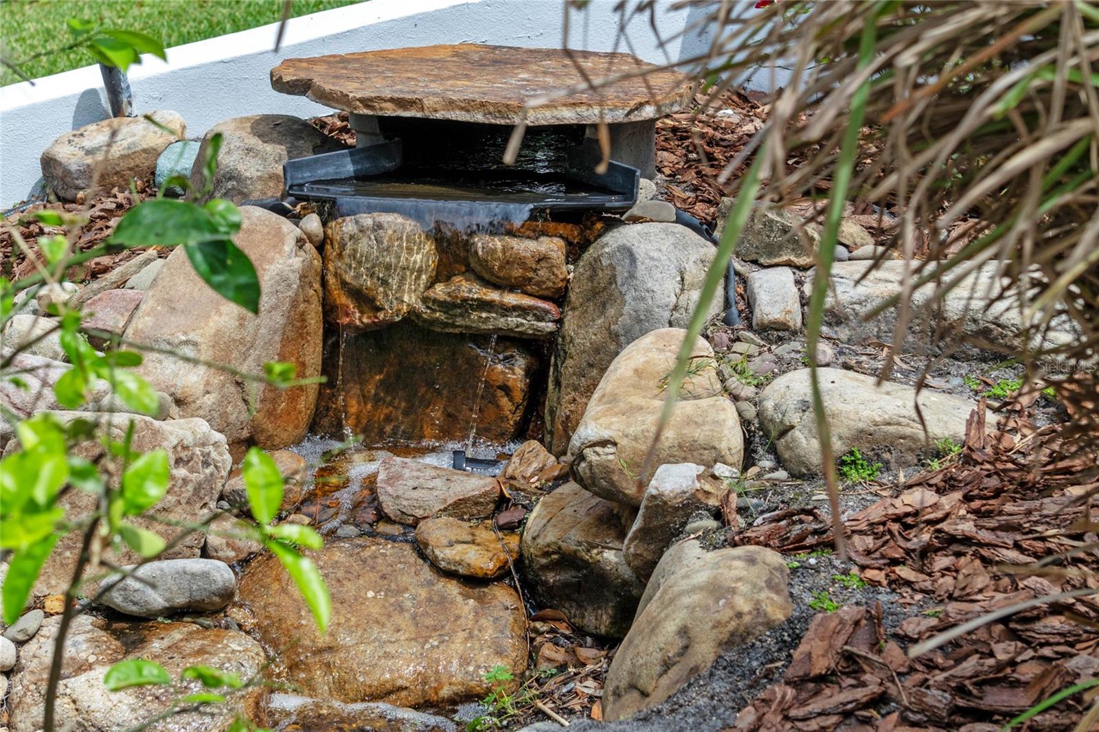 1417 OLYMPIA AVE, MOUNT DORA, FL, 32757