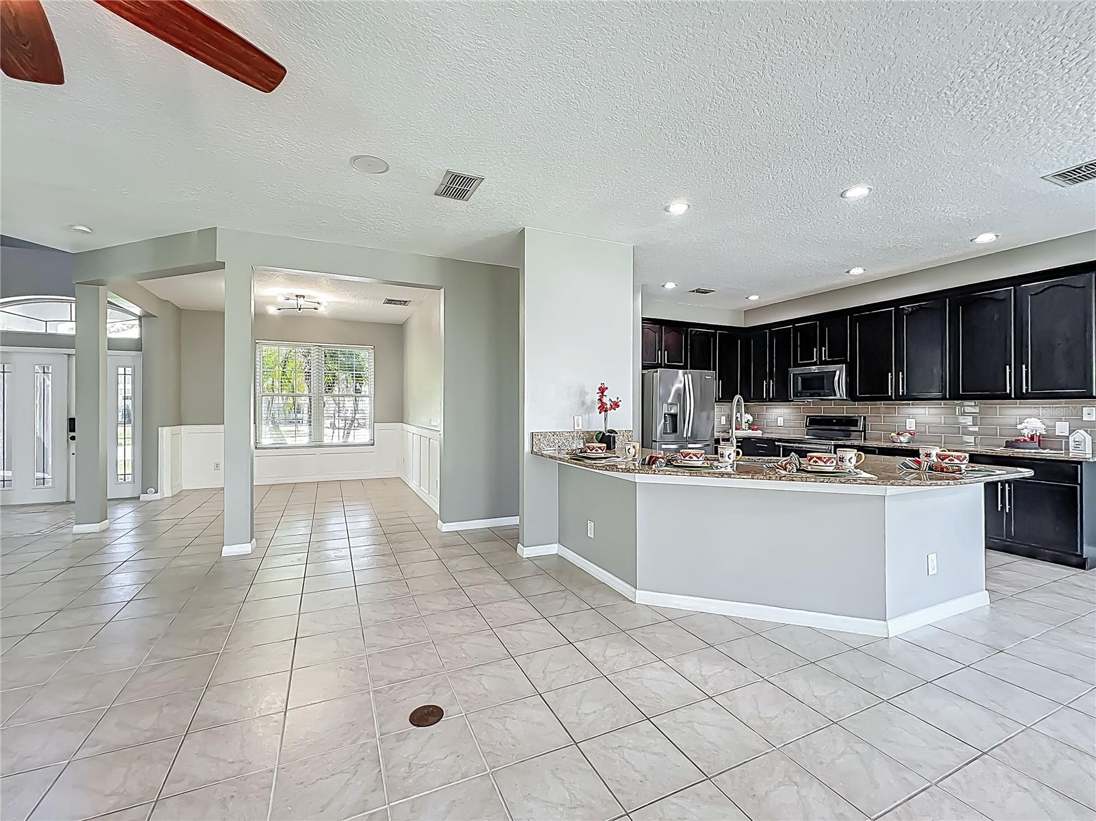 2443 GREENWILLOW DR, ORLANDO, FL, 32825