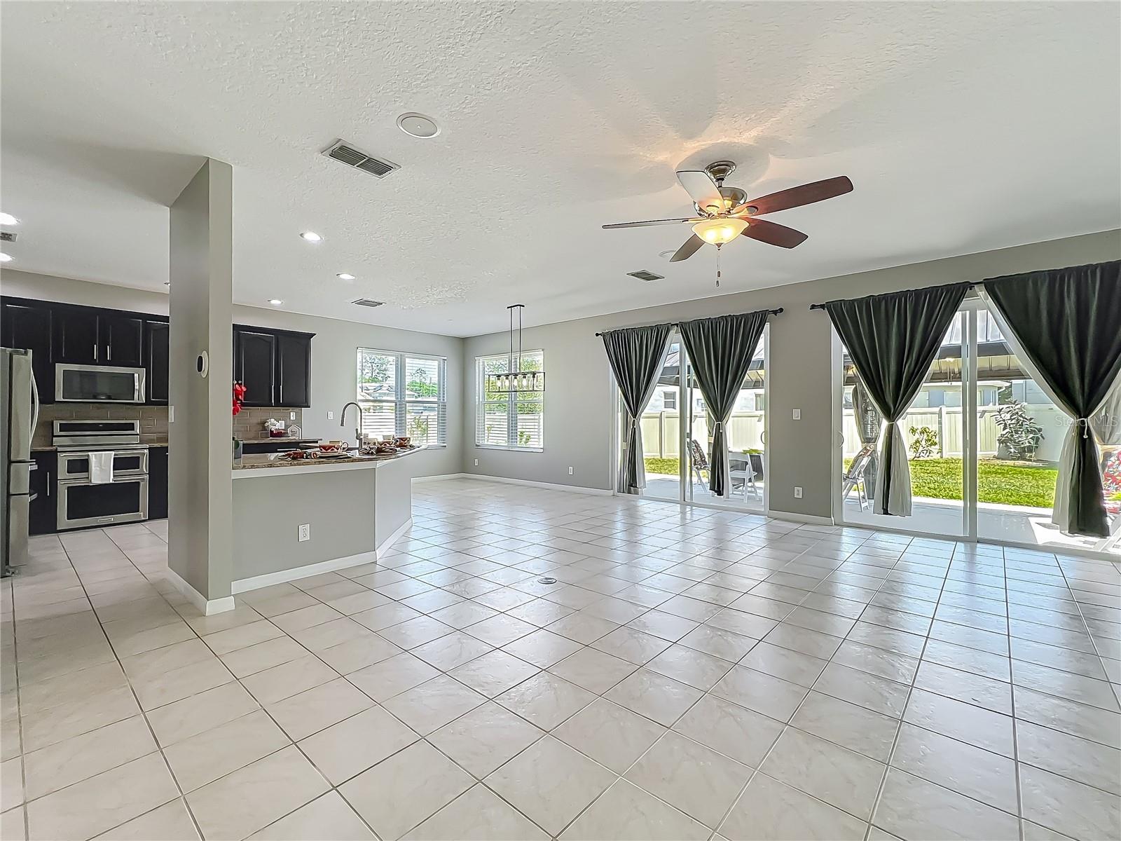 2443 GREENWILLOW DR, ORLANDO, FL, 32825
