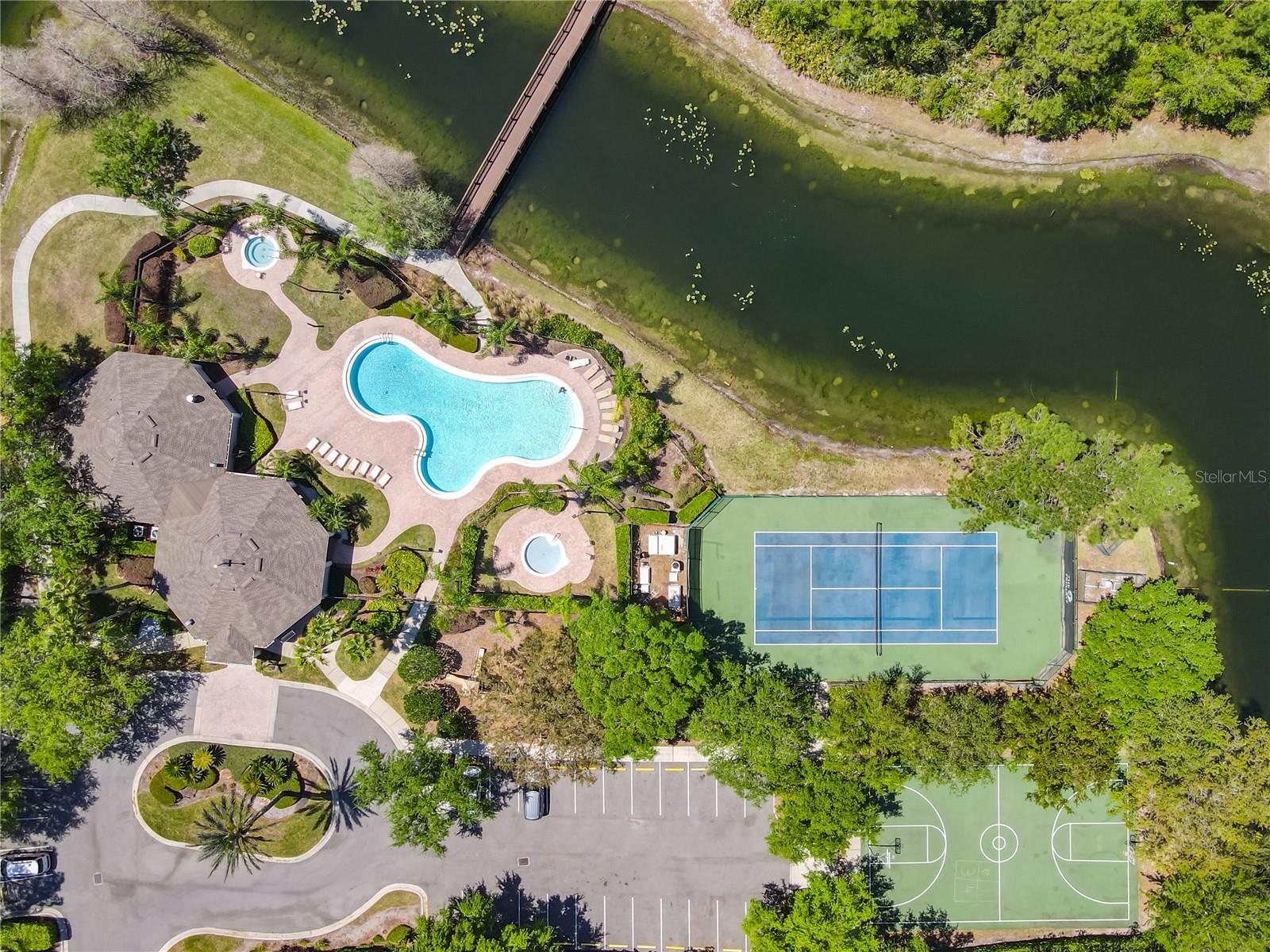 2443 GREENWILLOW DR, ORLANDO, FL, 32825