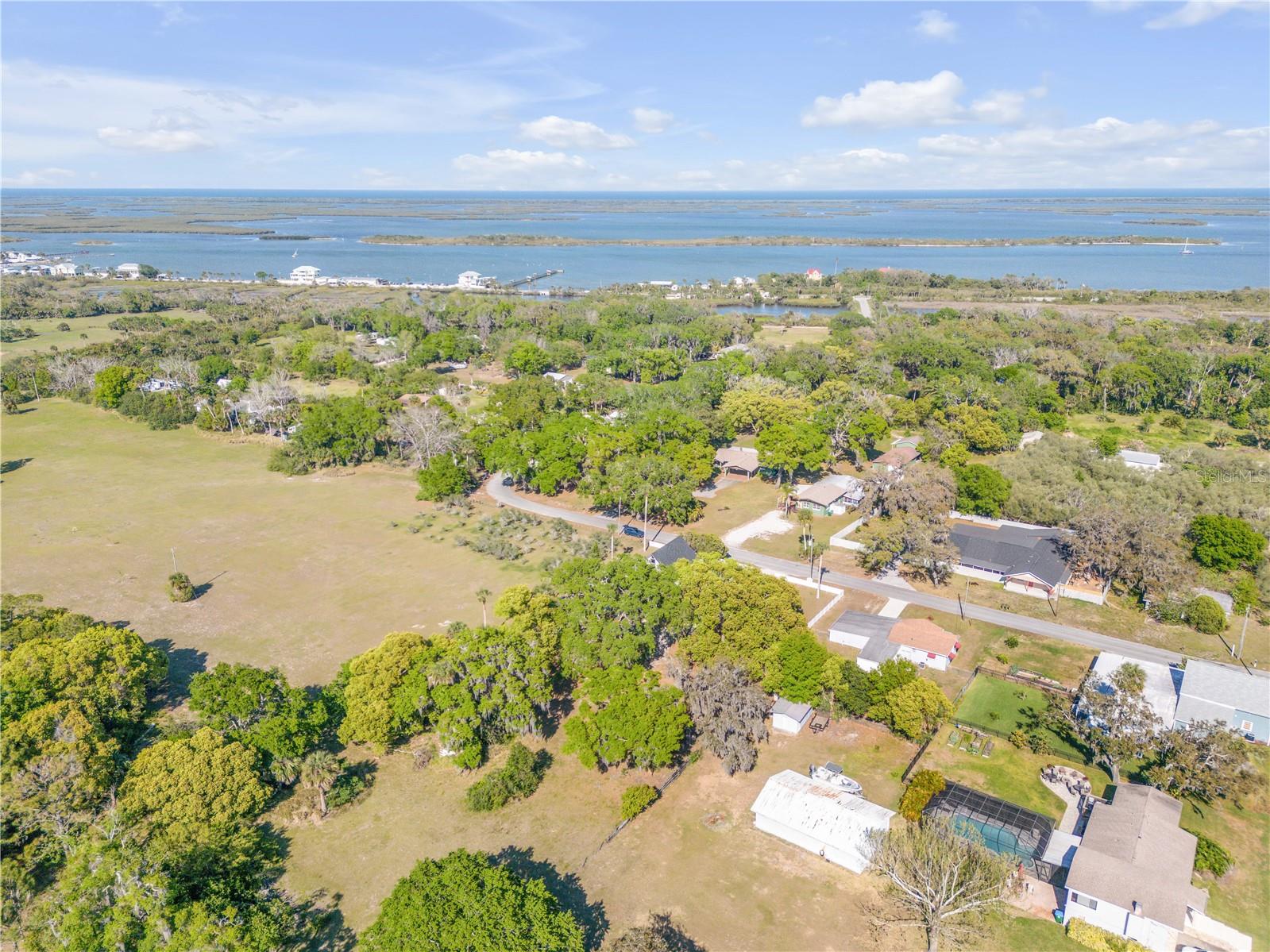 182 HOWES ST, OAK HILL, FL, 32759