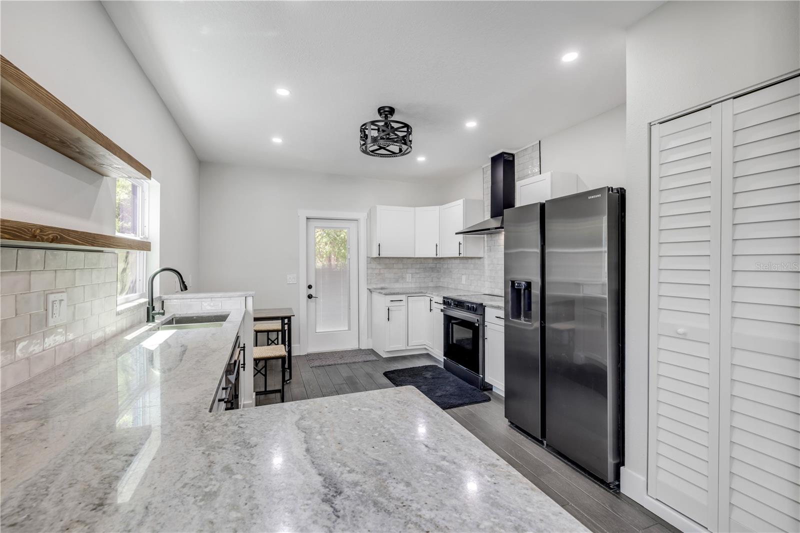 182 HOWES ST, OAK HILL, FL, 32759