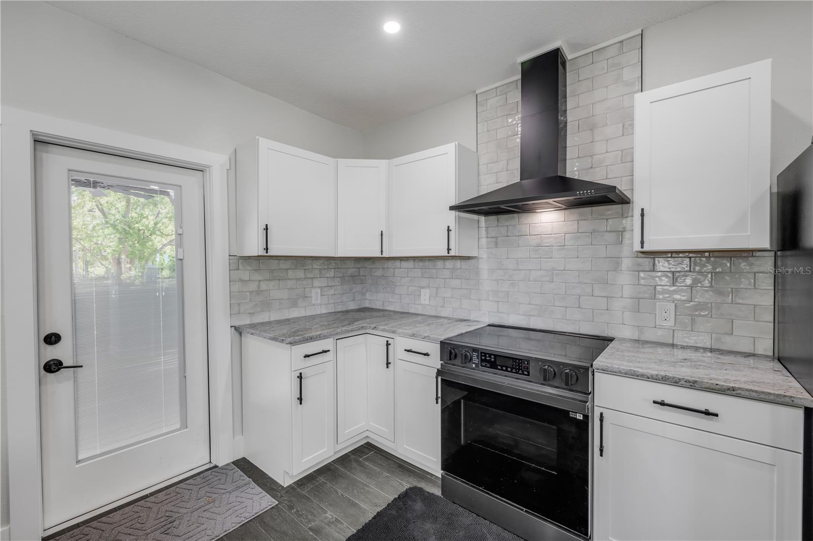 182 HOWES ST, OAK HILL, FL, 32759