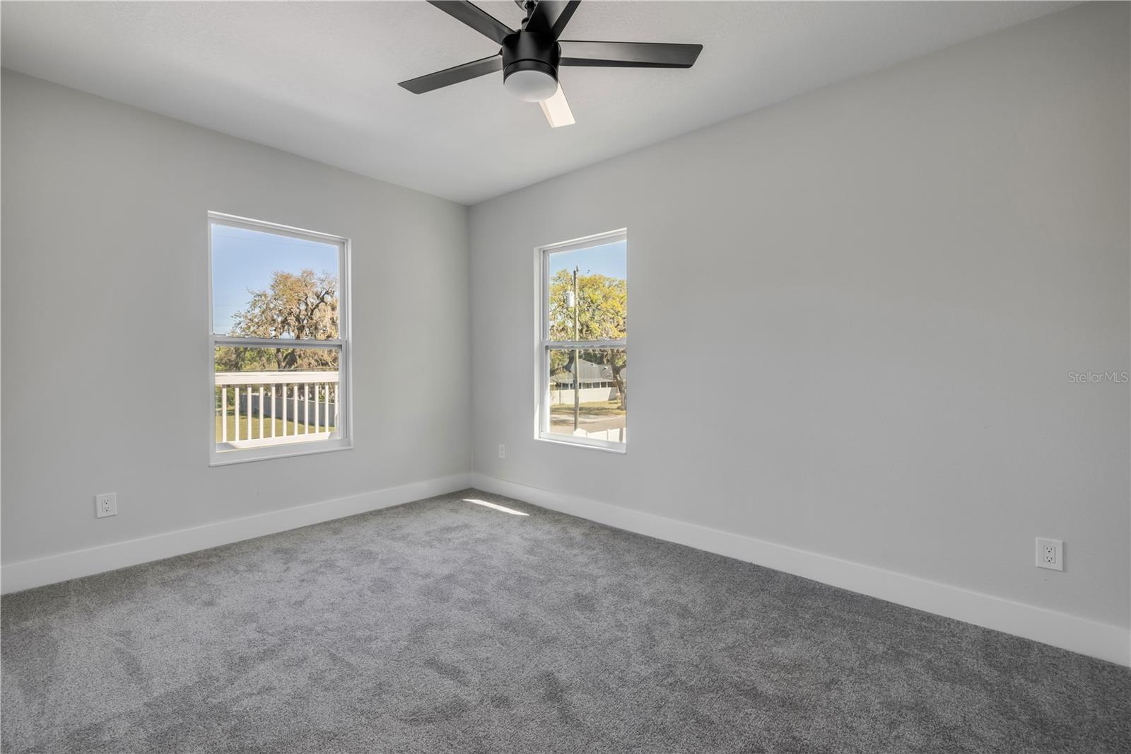 182 HOWES ST, OAK HILL, FL, 32759