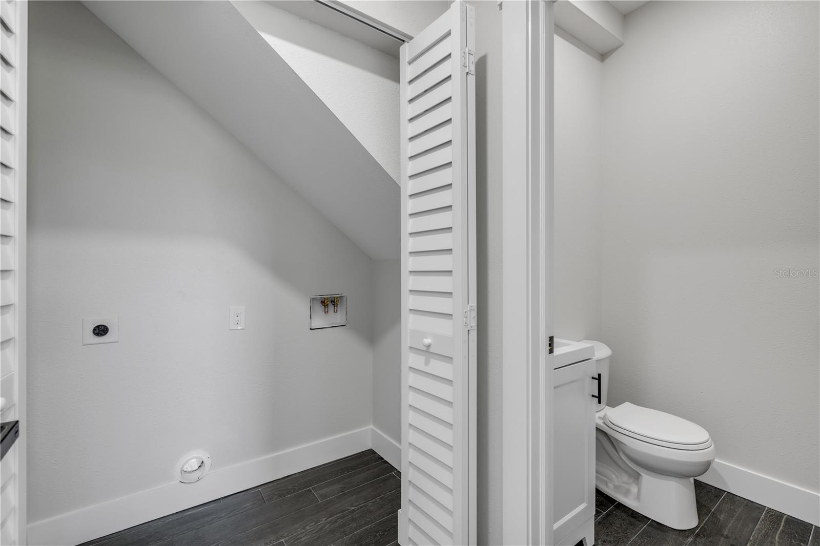 182 HOWES ST, OAK HILL, FL, 32759
