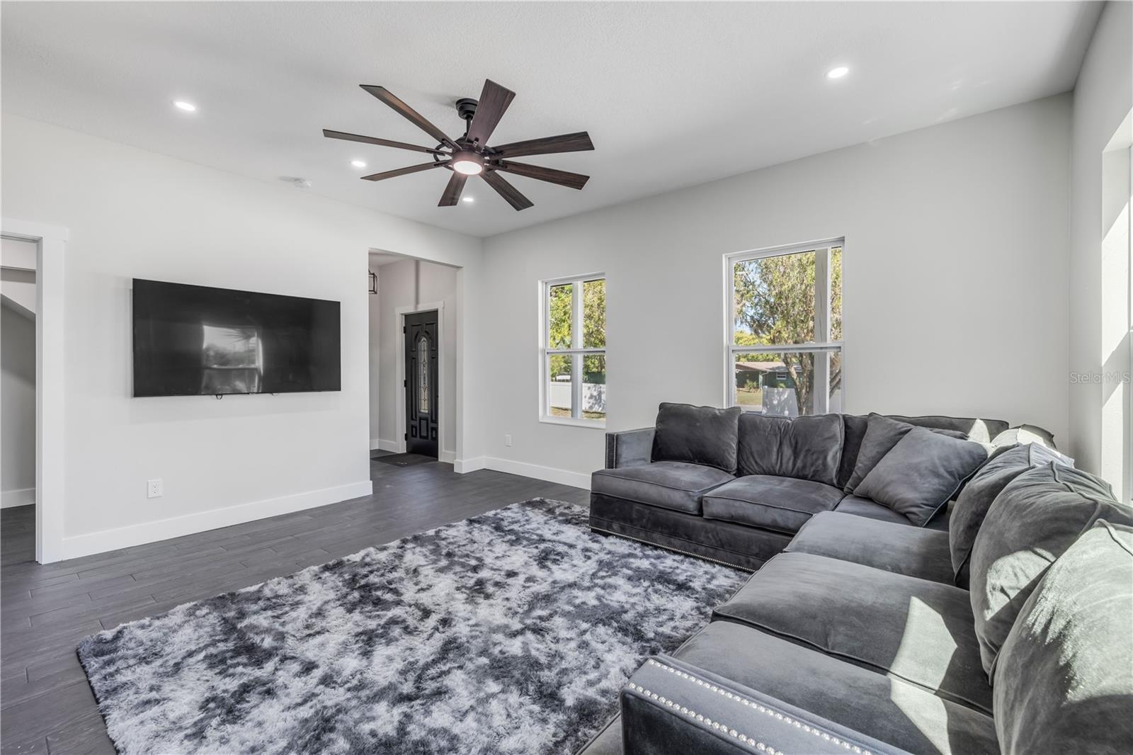 182 HOWES ST, OAK HILL, FL, 32759