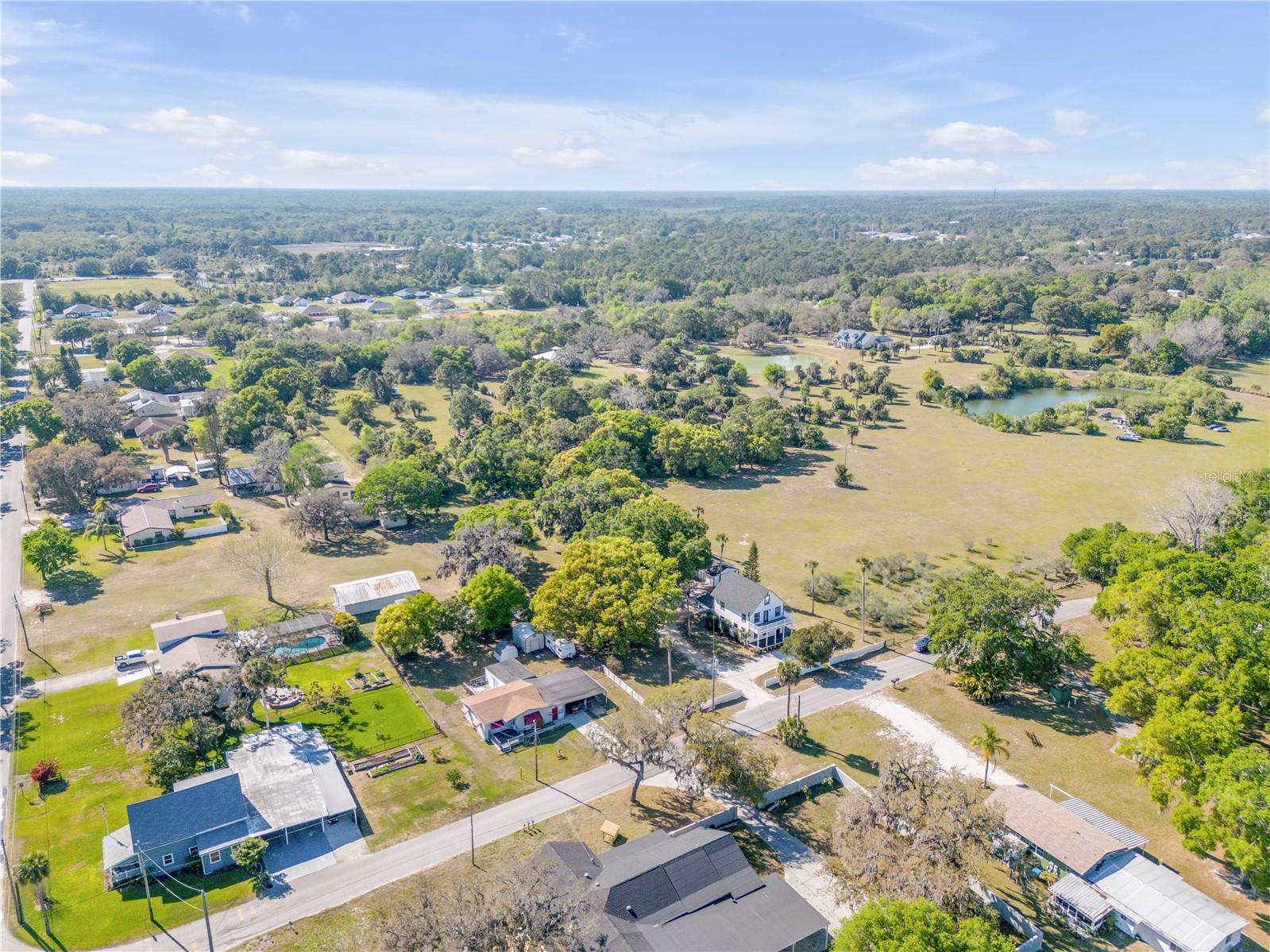 182 HOWES ST, OAK HILL, FL, 32759