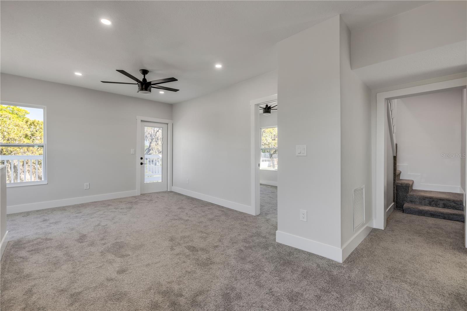 182 HOWES ST, OAK HILL, FL, 32759