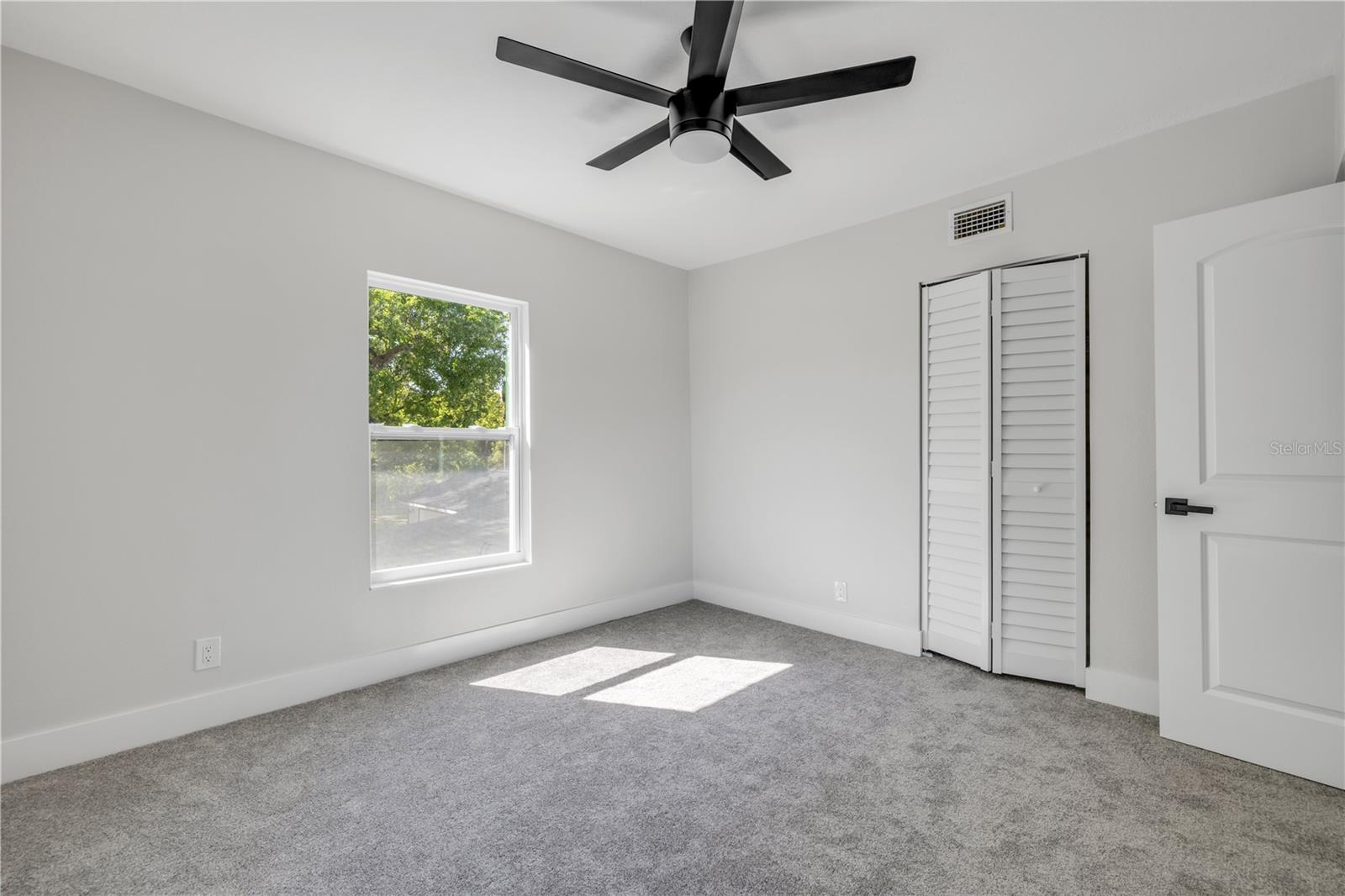 182 HOWES ST, OAK HILL, FL, 32759