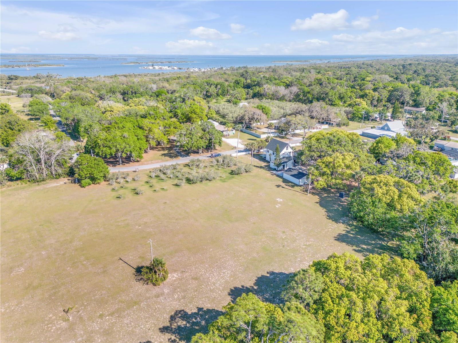 182 HOWES ST, OAK HILL, FL, 32759