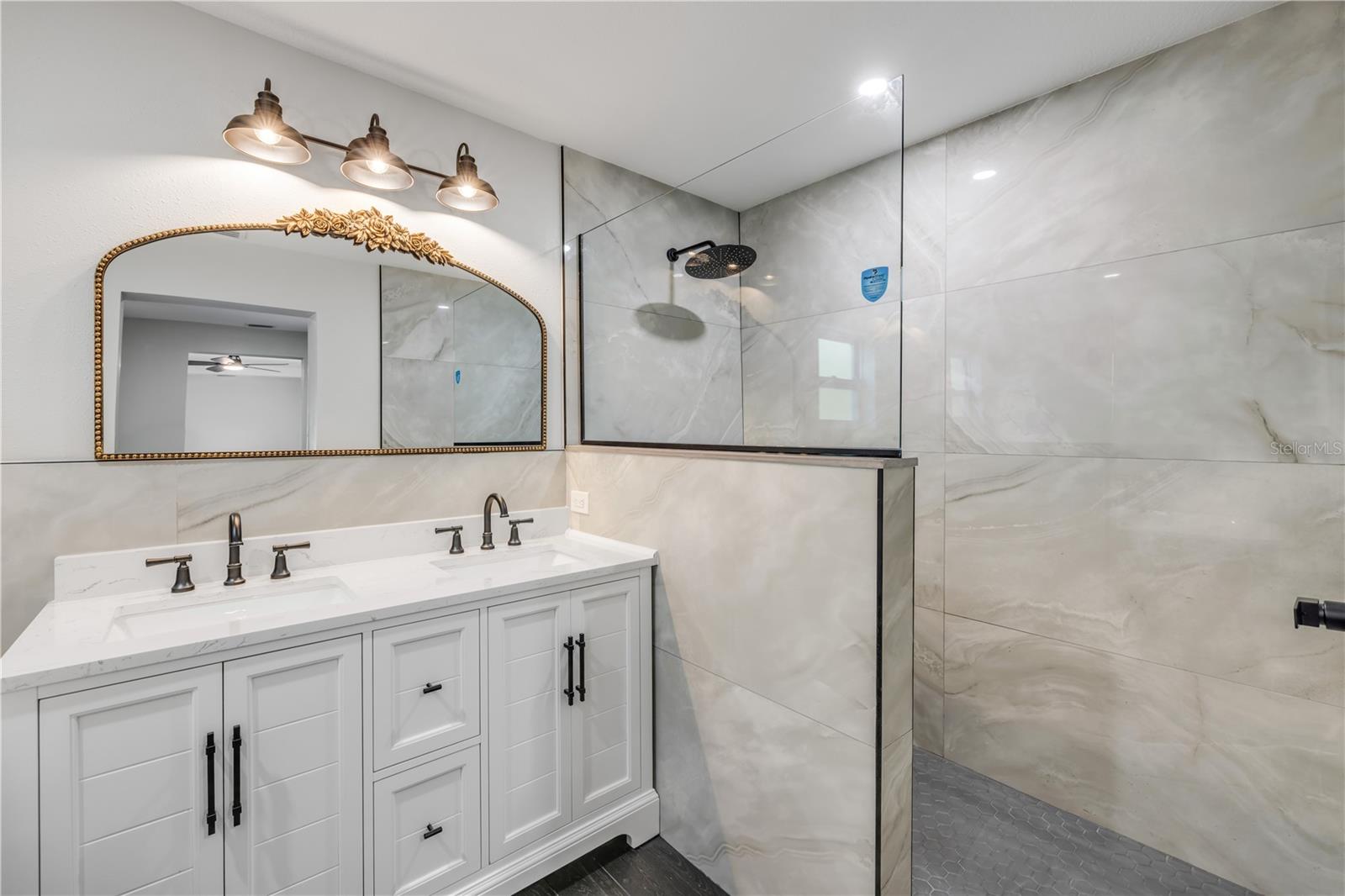 182 HOWES ST, OAK HILL, FL, 32759