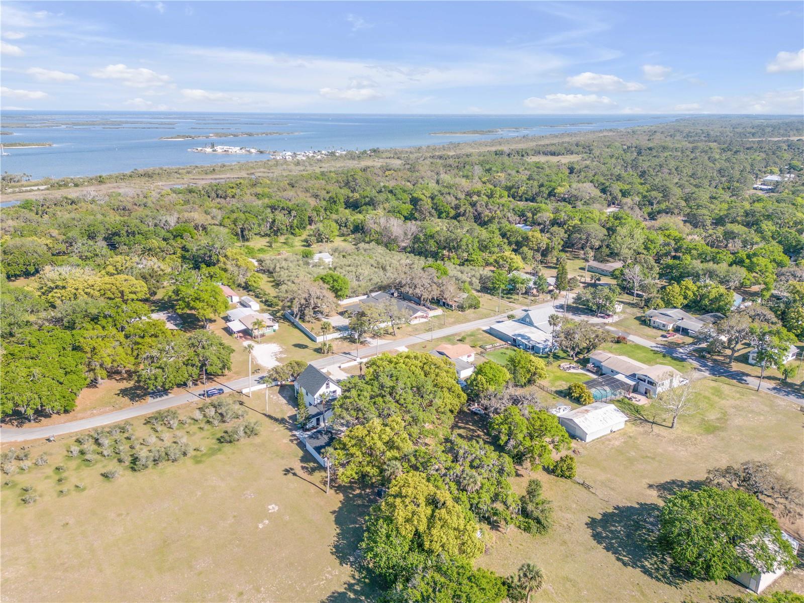 182 HOWES ST, OAK HILL, FL, 32759