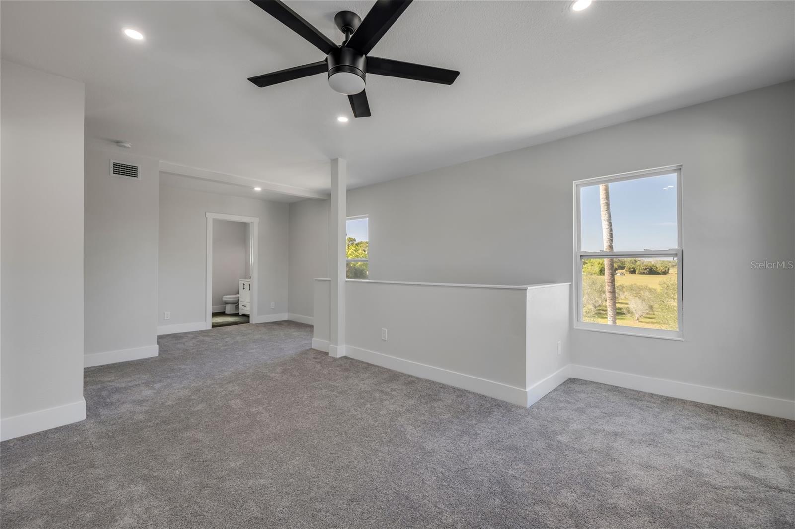 182 HOWES ST, OAK HILL, FL, 32759