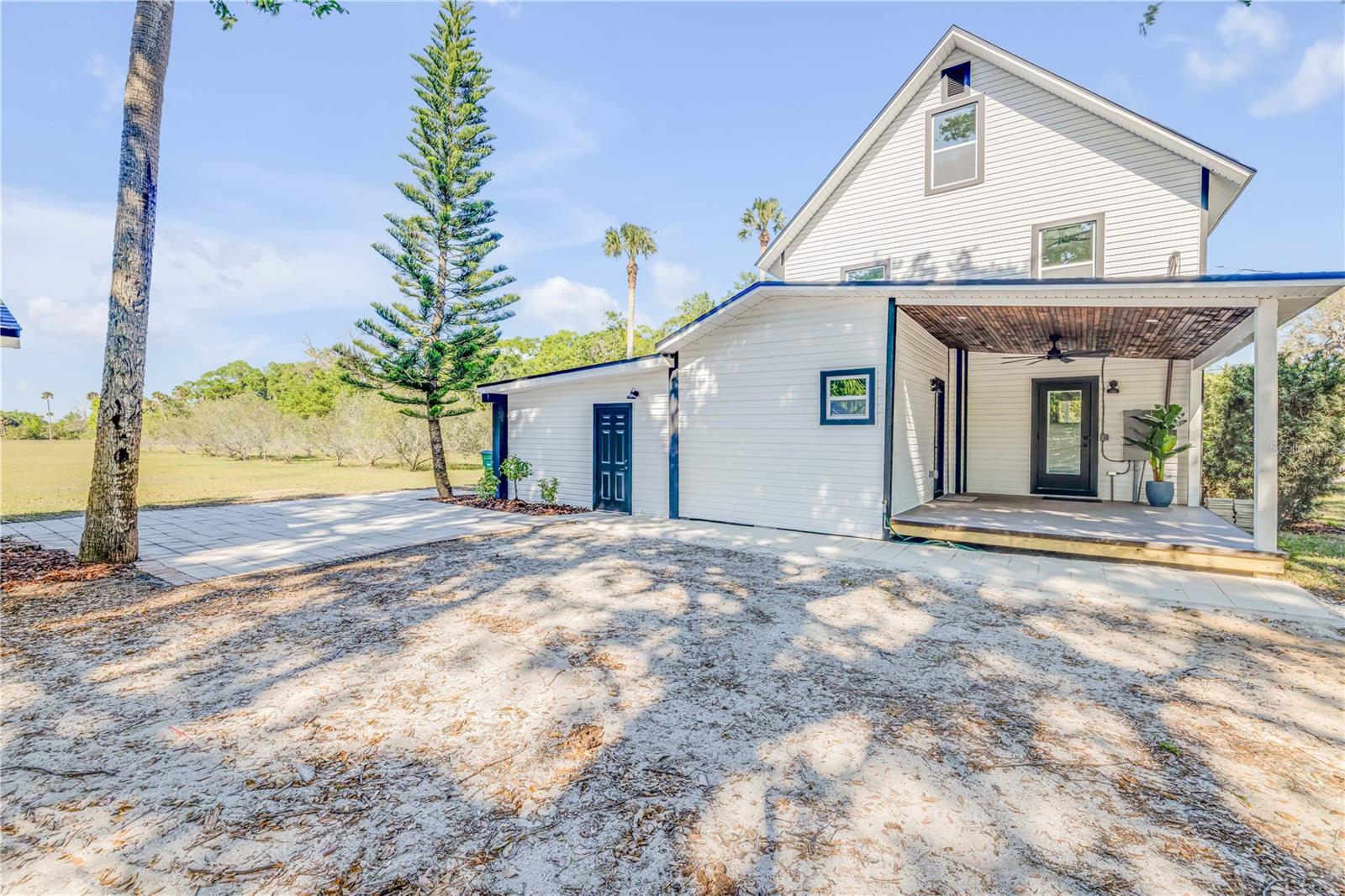 182 HOWES ST, OAK HILL, FL, 32759