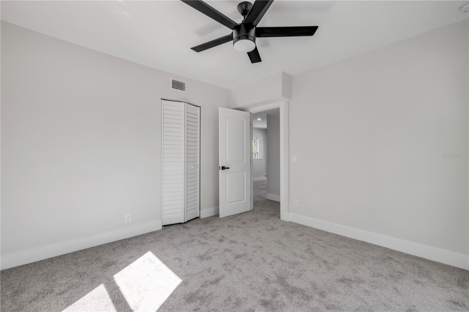 182 HOWES ST, OAK HILL, FL, 32759