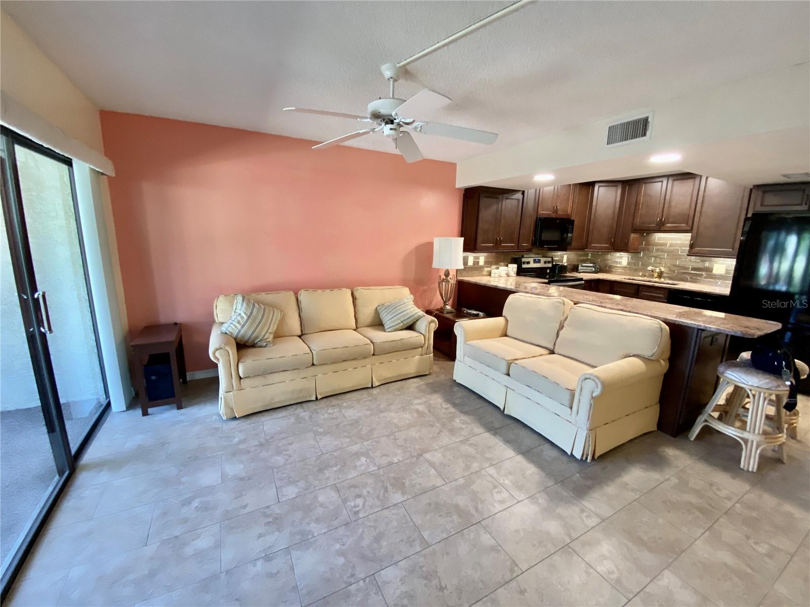 425 30TH AVE W #C112, BRADENTON, FL, 34205