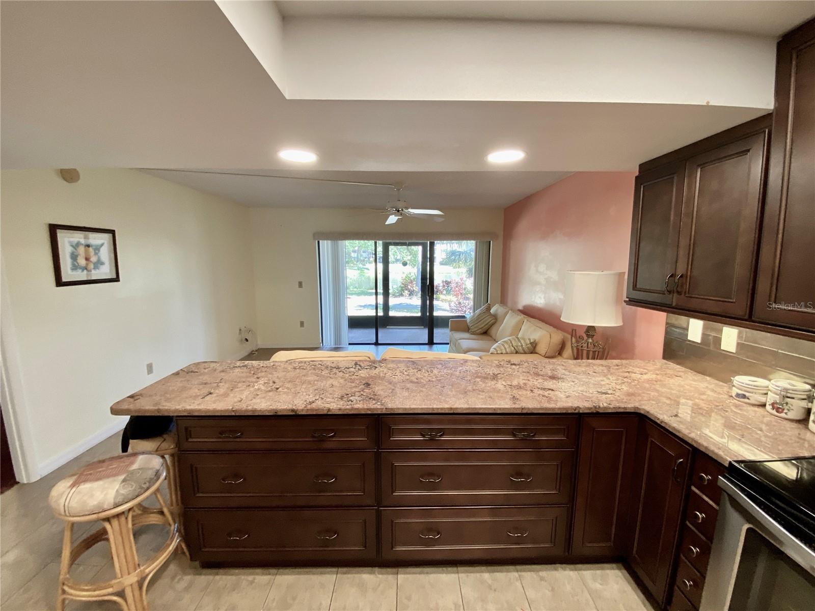 425 30TH AVE W #C112, BRADENTON, FL, 34205