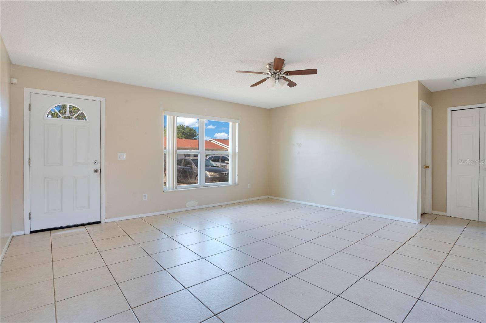 6 LAGO MESA WAY, KISSIMMEE, FL, 34743
