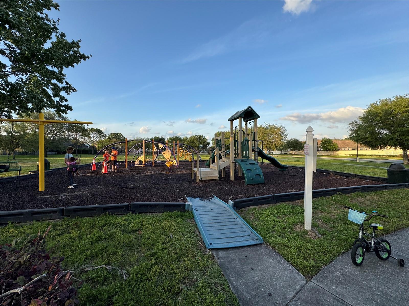 2715 BARTLET DR, KISSIMMEE, FL, 34741