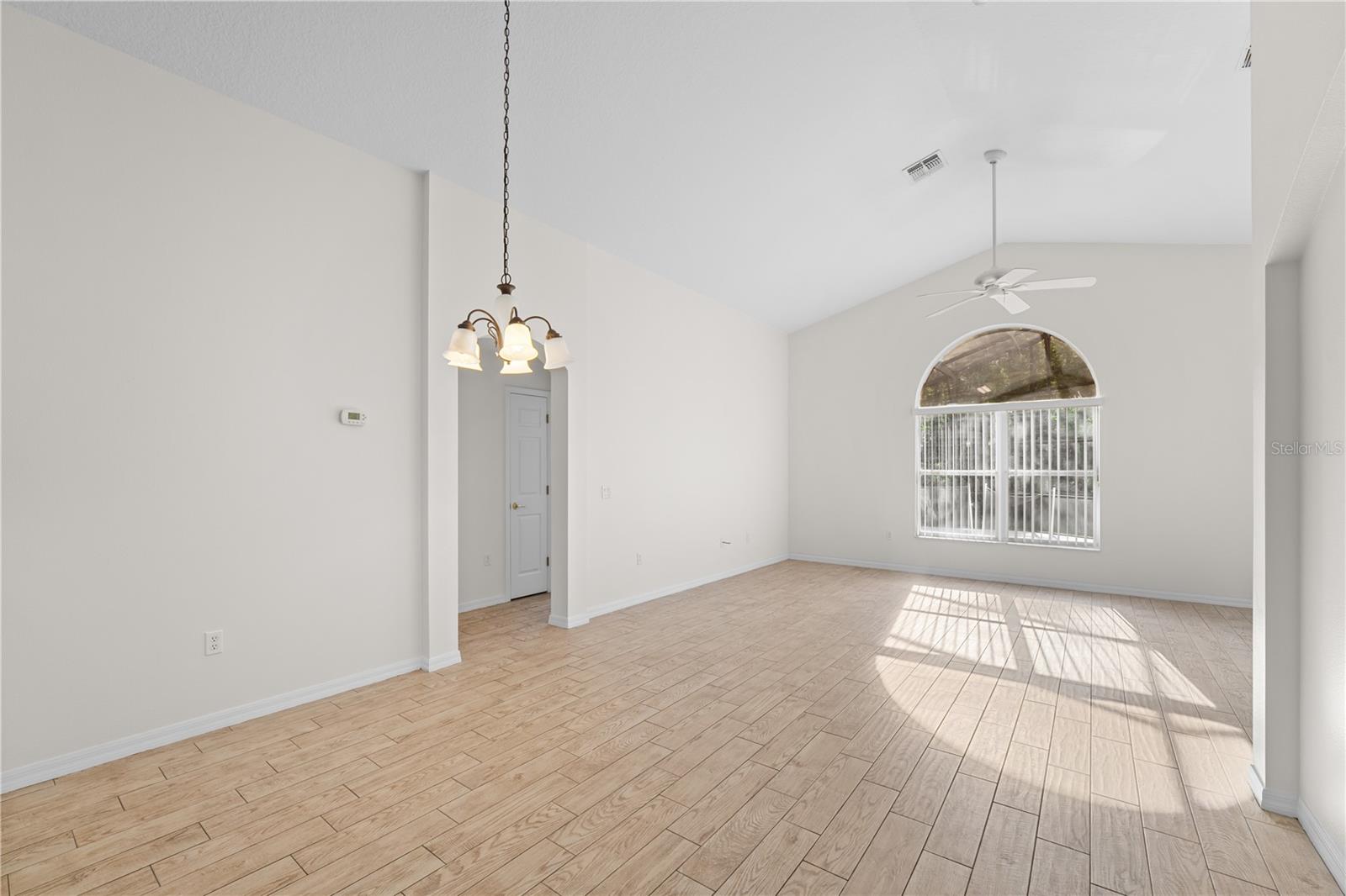 4712 CUMBRIAN LAKES DR, KISSIMMEE, FL, 34746