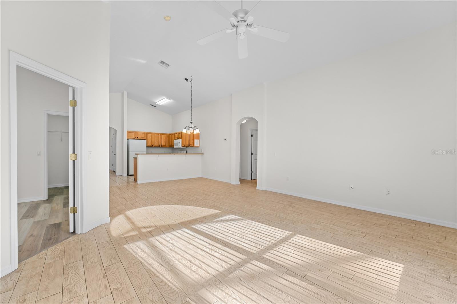 4712 CUMBRIAN LAKES DR, KISSIMMEE, FL, 34746