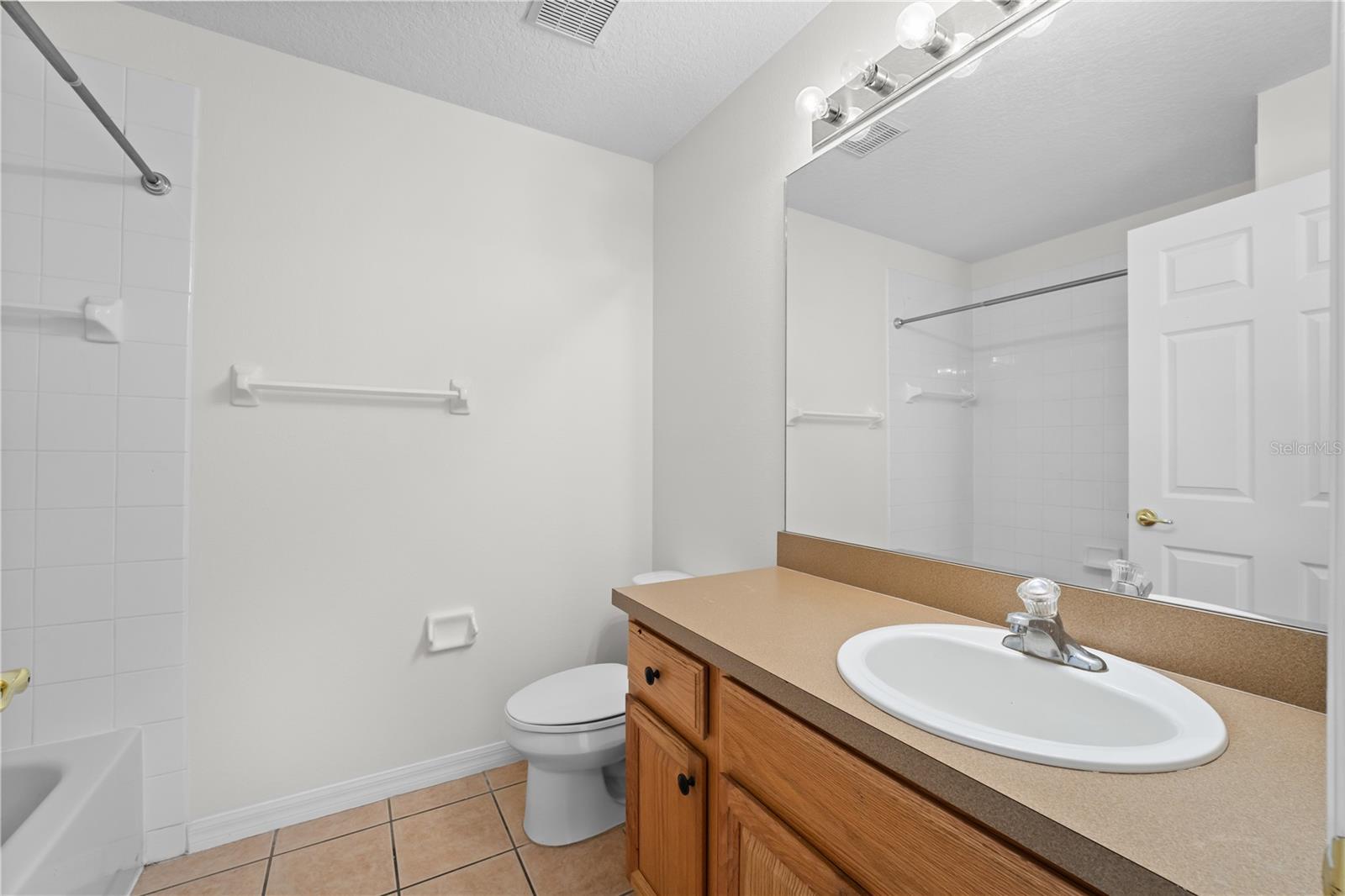 4712 CUMBRIAN LAKES DR, KISSIMMEE, FL, 34746