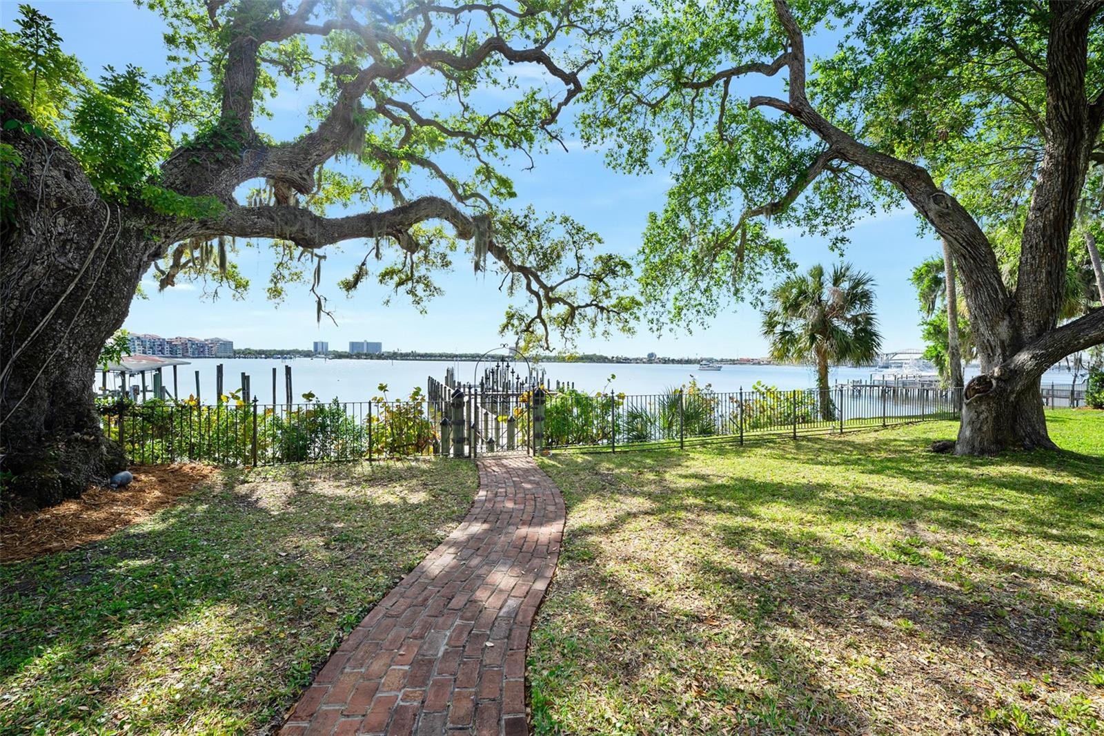 1616 S PENINSULA DR, DAYTONA BEACH, FL, 32118